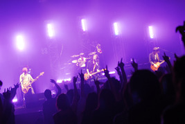 『ONE OK ROCK 2009 ”Overcome Emotion” TOUR』