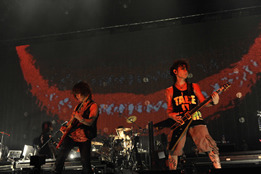 『VAMPS LIVE 2009』