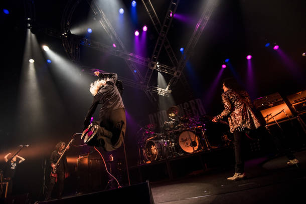 【D'ERLANGER ライヴレポート】
『roneve TOUR 2019』
2019年7月15日 at マイナビBLITZ赤坂