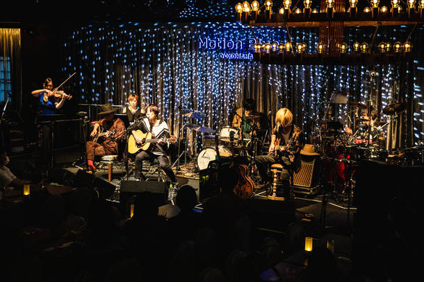 【THE PINBALLS ライヴレポート】
『Acoustic session Live
 “Dress up 2 You” 【1部】』
2020年10月3日 at
 Motion Blue YOKOHAMA
