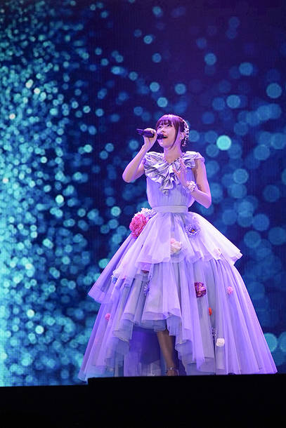 【水瀬いのり ライヴレポート】
『Inori Minase 5th ANNIVERSARY
 LIVE Starry Wishes』
2020年12月5日 at 横浜アリーナ
(配信ライヴ)
