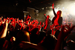 『YUKI tour “MEGAPHONIC” 2011』