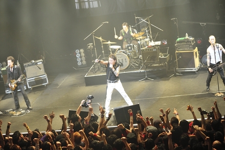 『amazarashi LIVE TOUR 2014「夕日信仰ヒガシズム」追加公演』