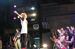 『高橋 瞳 LIVE 2011“PICORINPIN”』