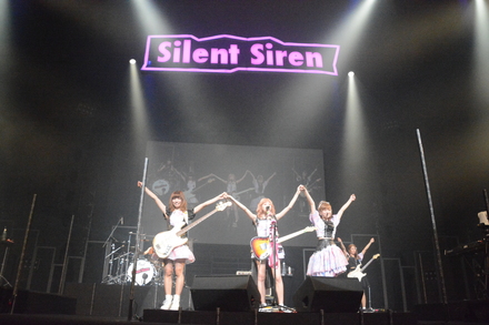 『Silent Siren Live Tour 2015 Spring → Summer サイレン VS サイレント』