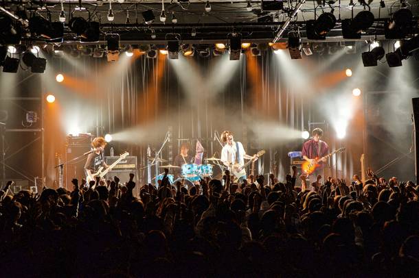 【Shout it Out ライヴレポート】
『GOODBYE MY TEENS』
2018年1月20日 at 恵比寿LIQUIDROOM
