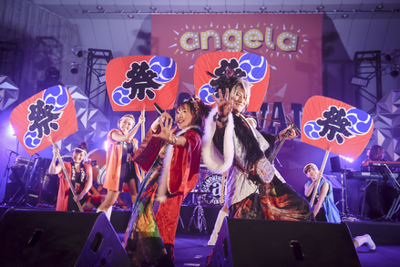 『angela LIVE TOUR 2016 LOVE & CARNIVAL』