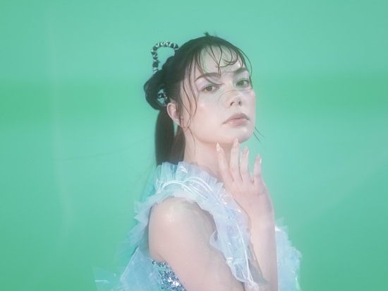 安田レイ